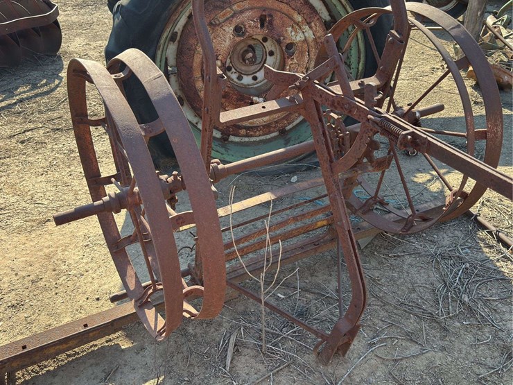 2-row-planter-frame-image-13