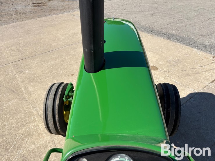 1970-john-deere-2520-image-18