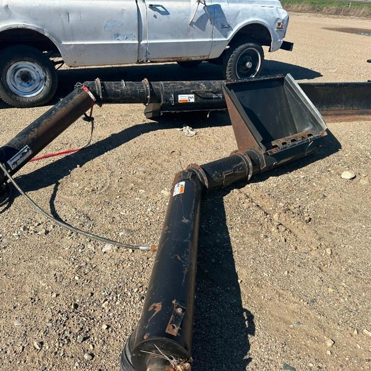 Michel's Industries Hopper Augers