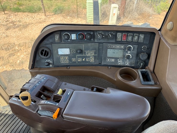 john-deere-8530-image-29