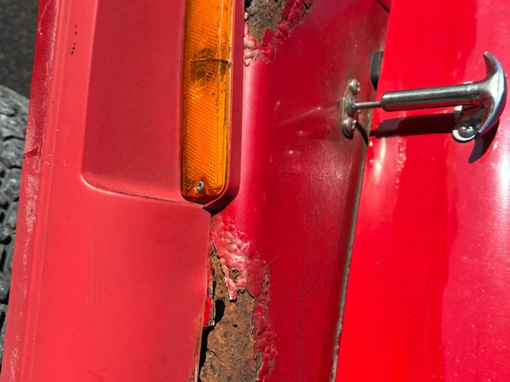 1993-jeep-wrangler-image-13