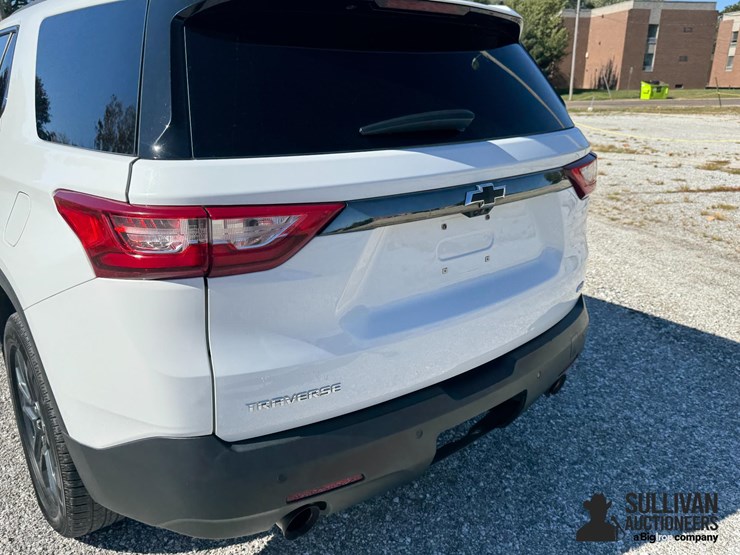 2019-chevrolet-traverse-image-17