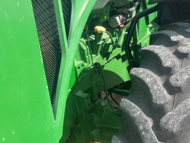 john-deere-8245r-image-22