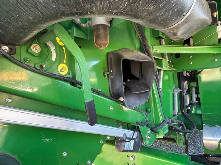 john-deere-s690-image-25