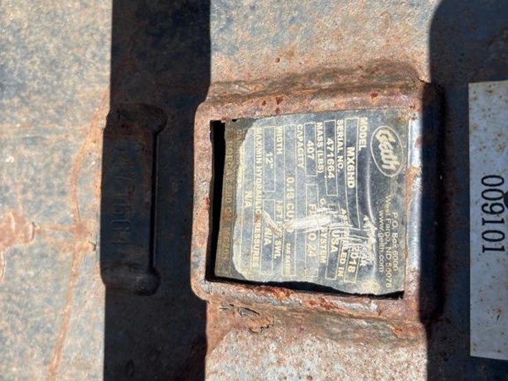 #5052-•-2018-geith-mx6hd-approx-12"-mini-tooth-bucket-image-8