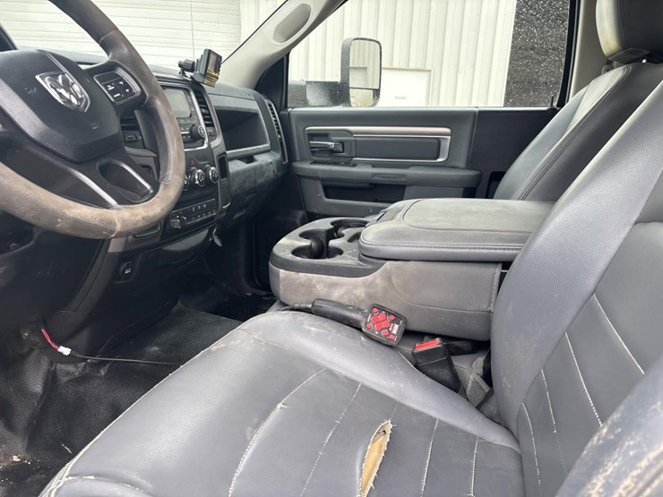 2015-ram-5500-hd-image-35