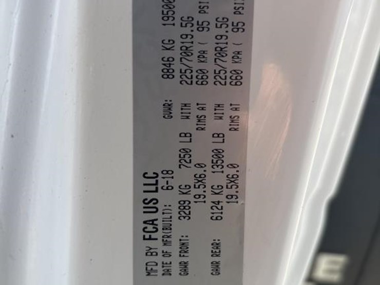 2018-ram-5500-hd-image-59