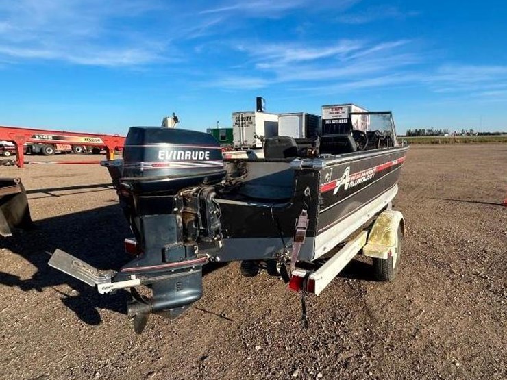 alumacraft-tropy-170-boat-image-5