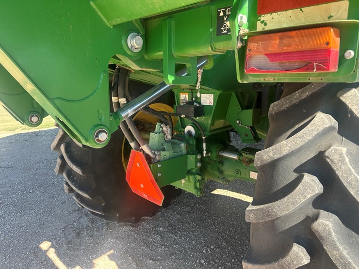 2017-john-deere-cs690-image-25