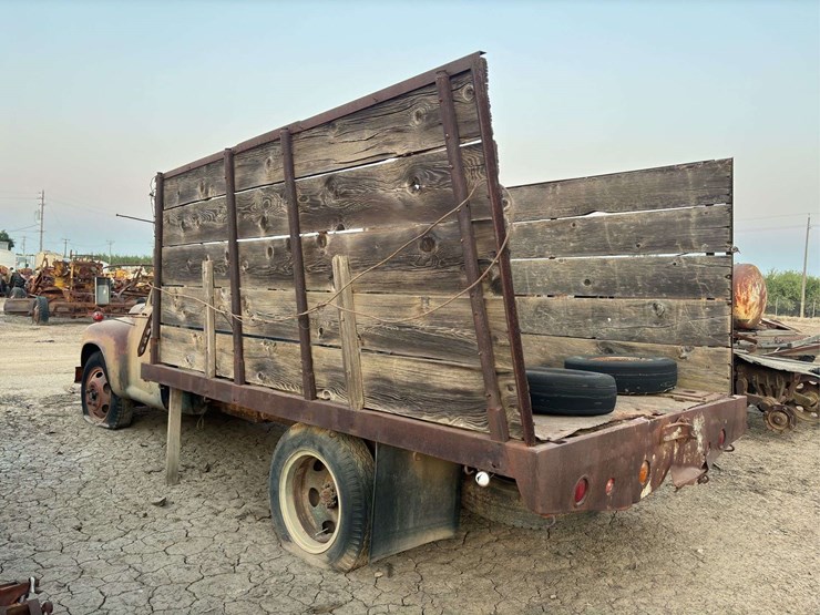 studebaker-stake-bed-truck-image-3
