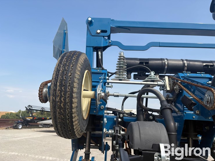 2019-kinze-3600-image-12