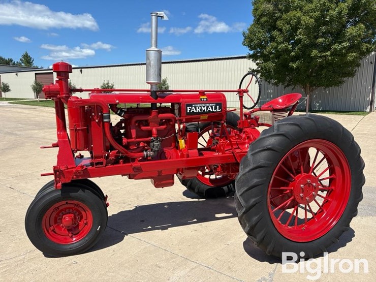 1938-ih-farmall-f-20-2wd-tractor-image-1