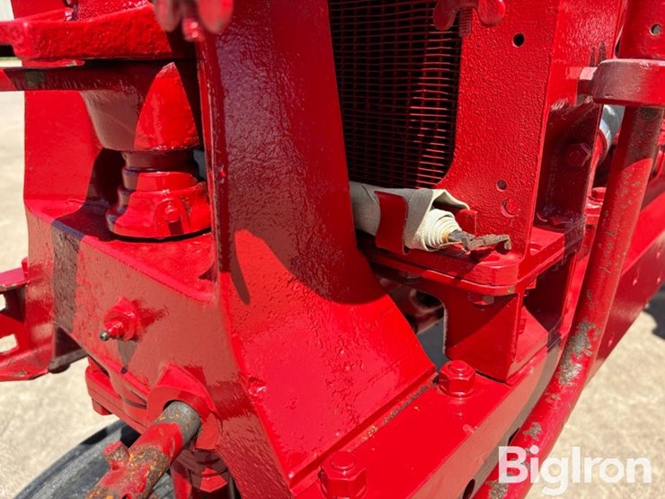 1938-international-farmall-f-14-2wd-tractor-image-17