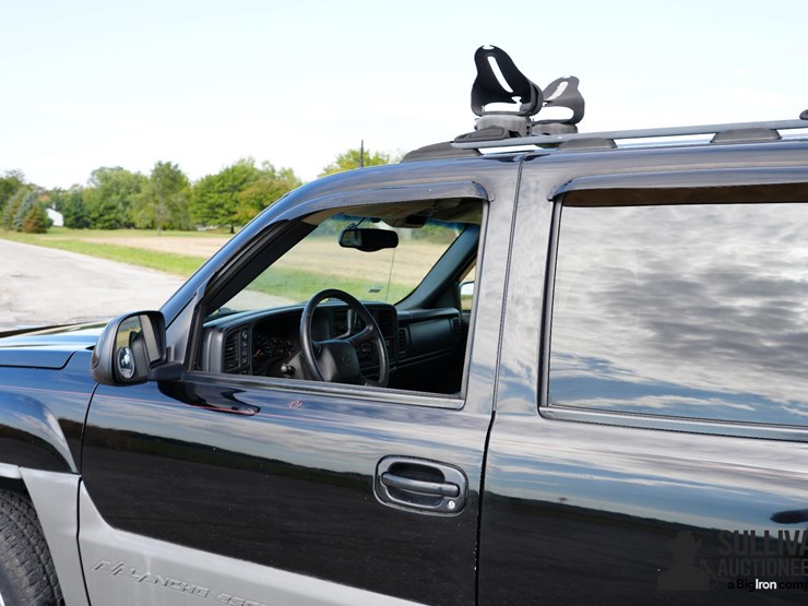 2002-chevrolet-2500-image-15