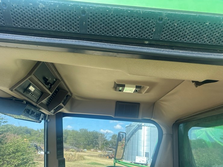 1994-john-deere-9600-image-26