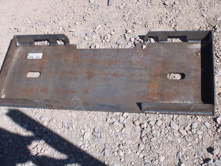 #4053-•-skid-steer-quick-attach-plate-image-1