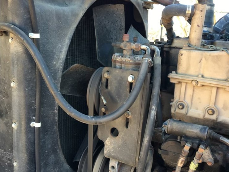 1989-peterbilt-359-image-6