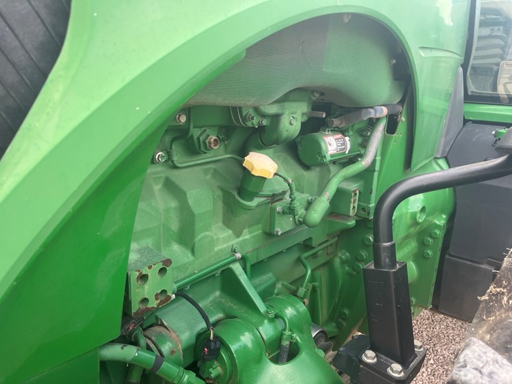 john-deere-8370r-image-15