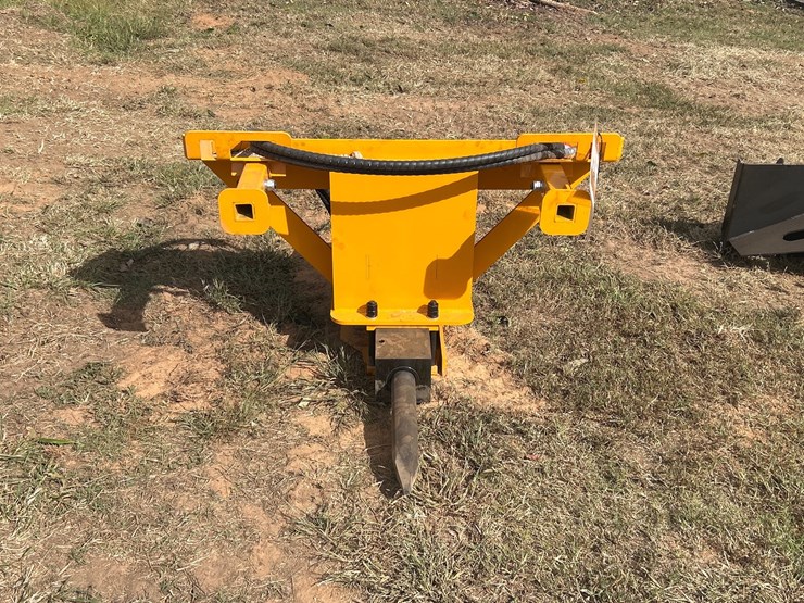 #482-•-quick-attach-breaker-hammer-image-3