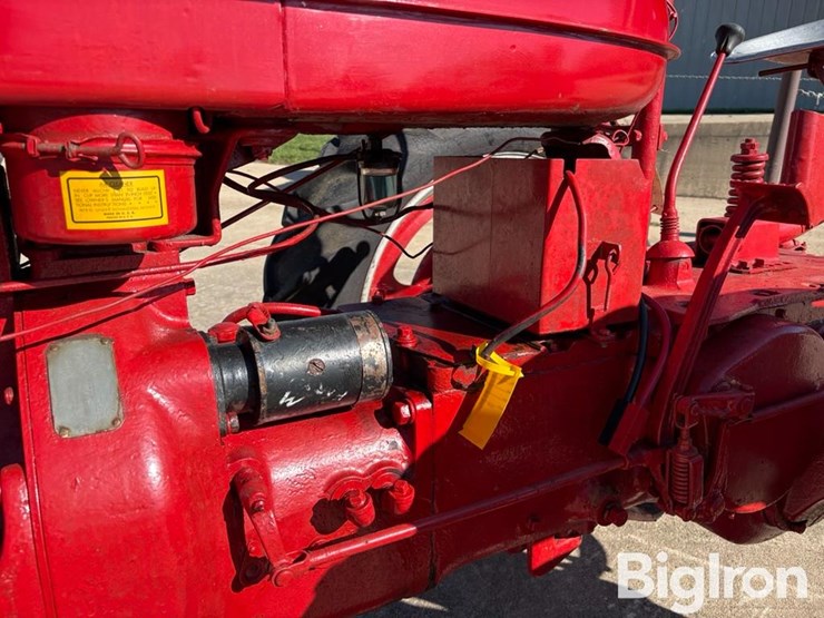 1942-international-m-image-18