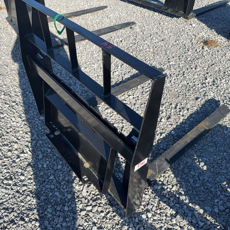 Kivel Mini skid steer pallet forks