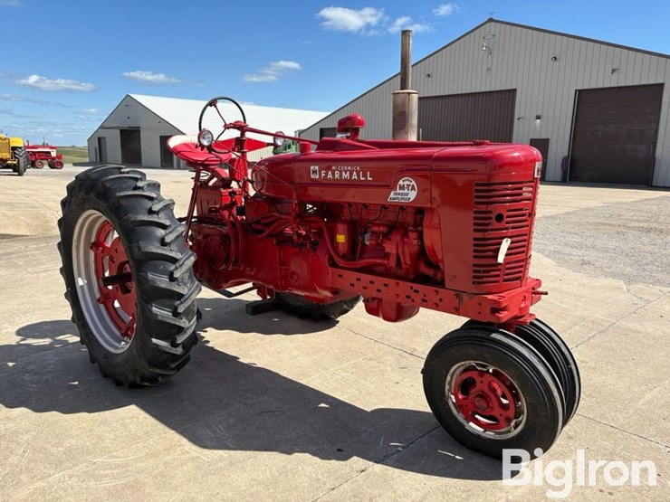 1954-ih-farmall-super-m-ta-2wd-tractor-image-3
