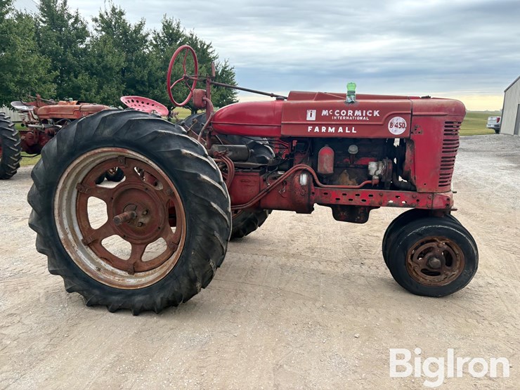 1957-international-b-image-4