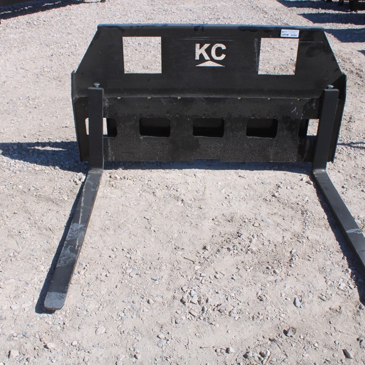 #4034 • 60 Inch Skid Steer Quick Attach Frame With 42 Inch Pallet Forks