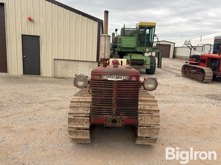 1947-international-td6-image-2