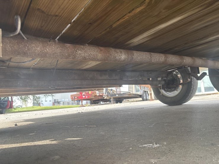 #5074-•-2017-sure-track-aluminum-16'-utility-trailer-image-27