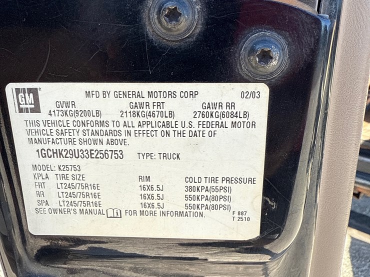 2003-chevrolet-silverado-2500-image-24