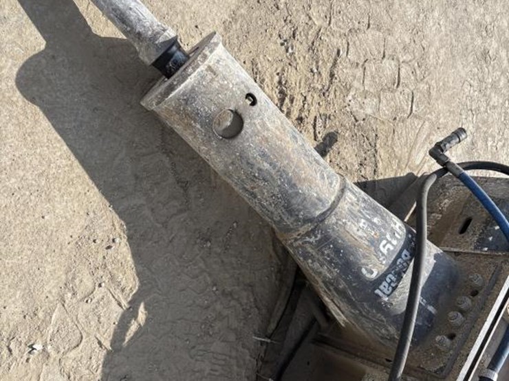 bobcat-hb980-image-4