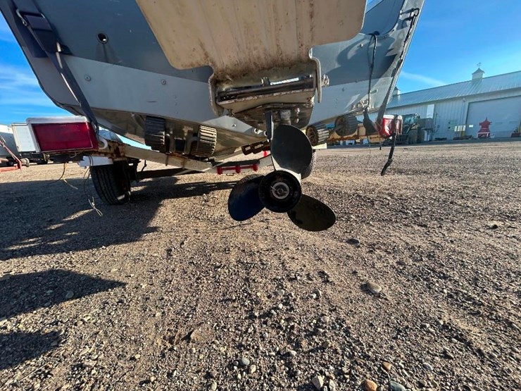 alumacraft-tropy-170-boat-image-20