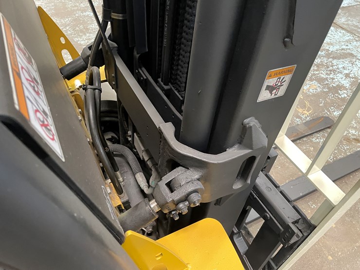 2011-yale-glc050-image-35