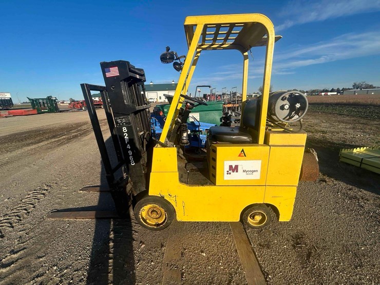 cascade-82f4968-forklift-image-8