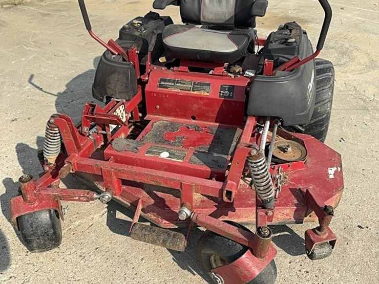 ferris-zero-turn-mower-image-1