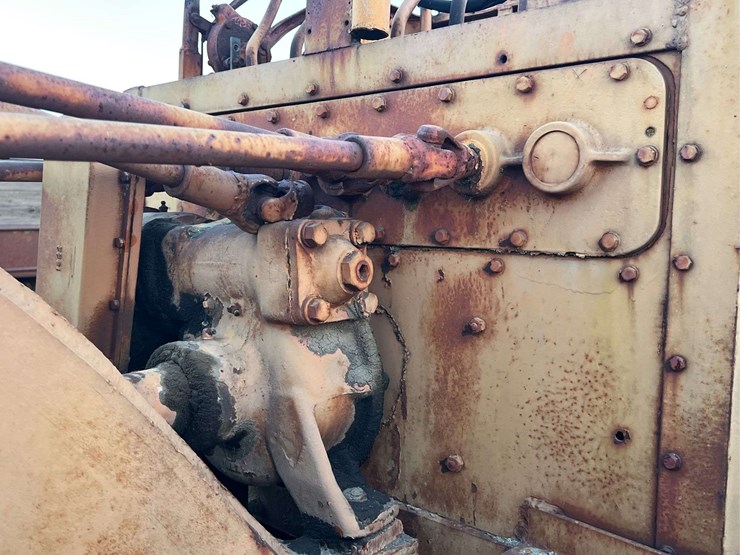 adams-road-grader-image-23