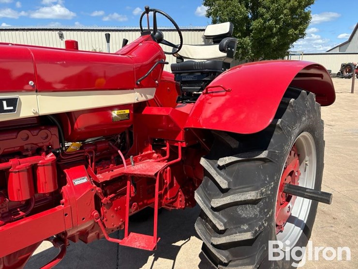 1967-international-856-image-12