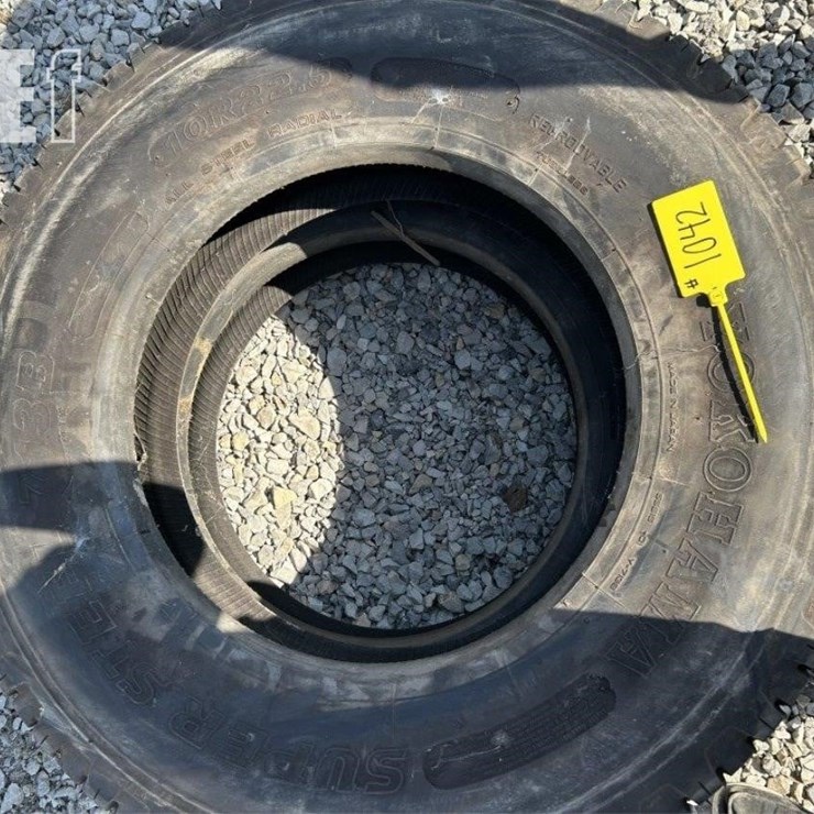 YOKOHAMA 713B/10R22.5
