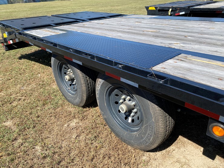 #22-•-#120-•-bigtex-gooseneck-14gn-trailer-gvwr-15,900-lbs-image-5