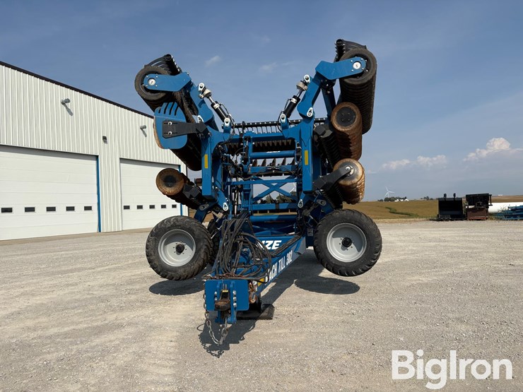 2022-kinze-302-mach-till-30'-high-speed-disk-image-2