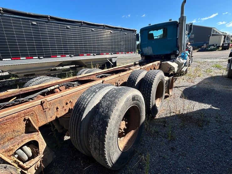 #4598-•-1993-western-star-quad-axle-truck-image-19