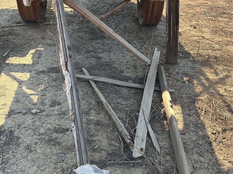 holt-36-combine-harvester-image-19