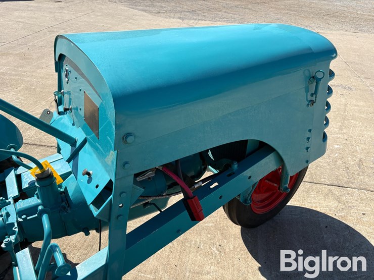 1950-ota-mk-1-2wd-tractor-image-13