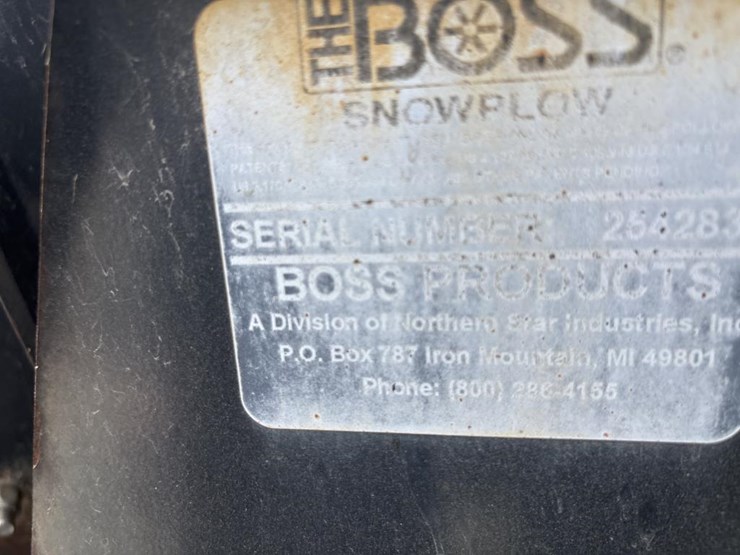 #5035-•-boss-power-v-dxt-smart-shield-truck-v-plow-image-12