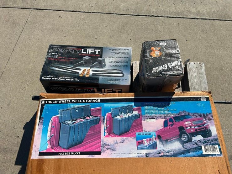 truck-accessories-and-tools-image-3