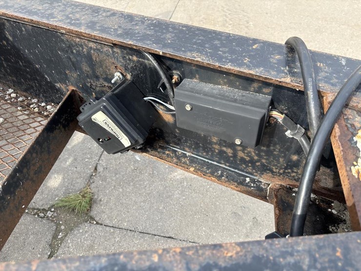 #5073-•-2012-pj-trailers-24'-deck-over-trailer-image-21