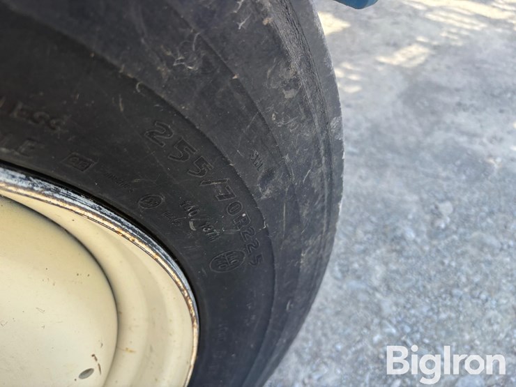 2013-kinze-3600-image-11