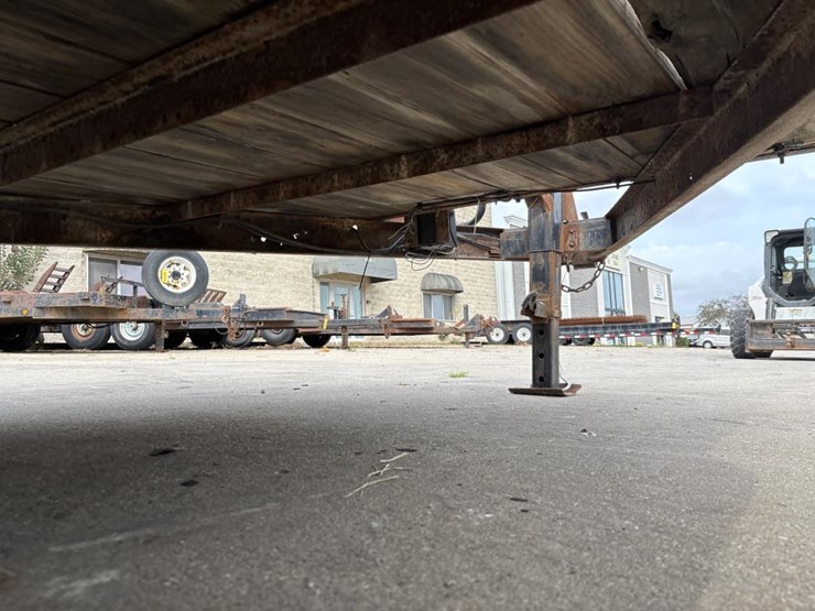 #5078-•-2007-r-&-w-18'-utility-trailer-image-31