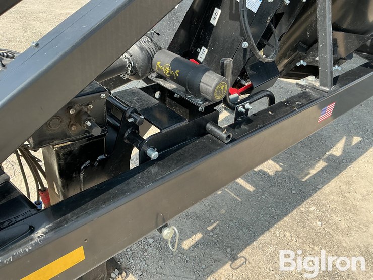 2024-kinze-1421-grain-cart-image-14